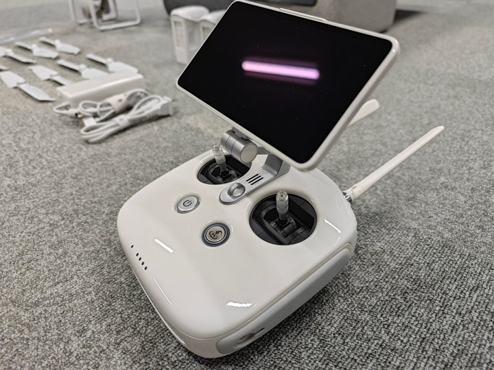 DJI GL300K Controller | Built-in Display | Used