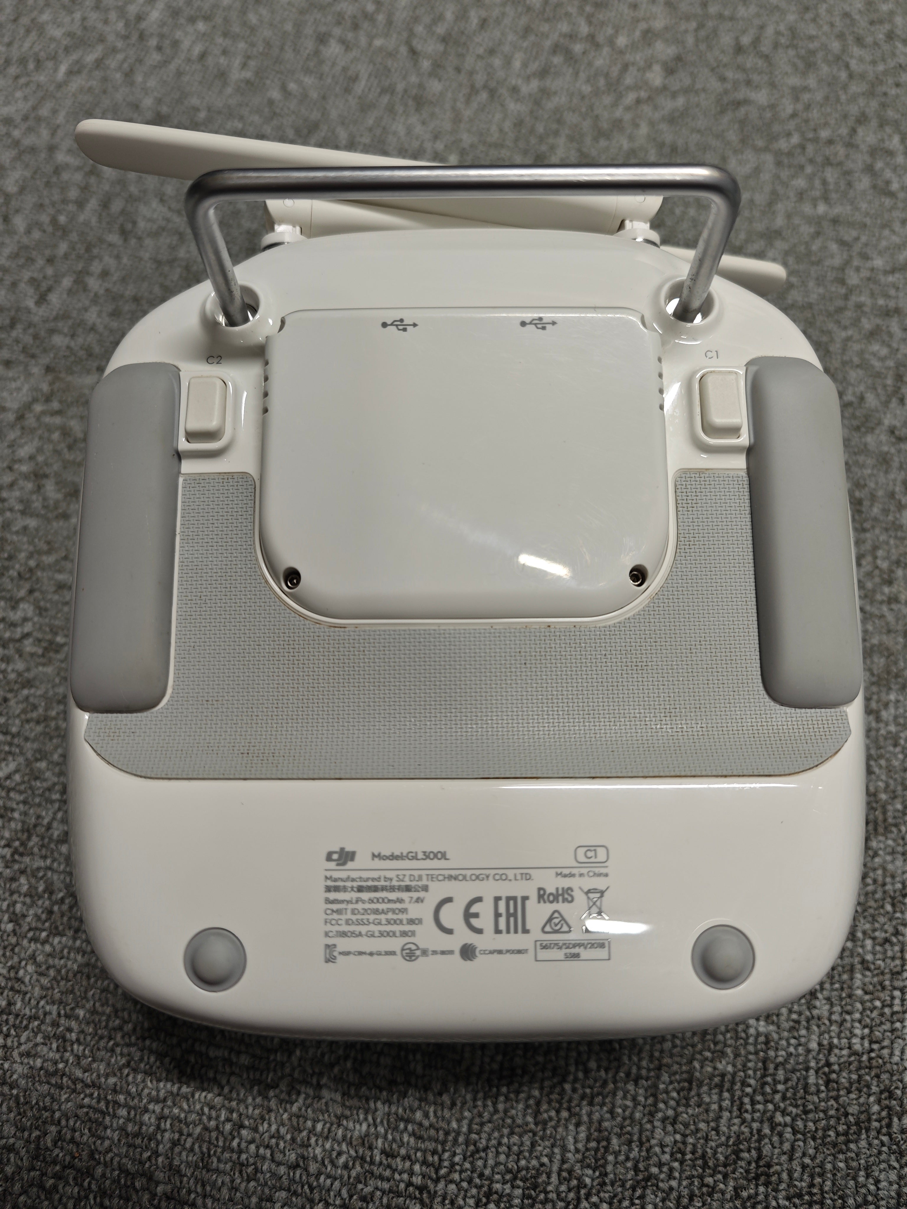 DJI Phantom 4 Pro V2.0 純正送信機 GL300L | Kakihiro